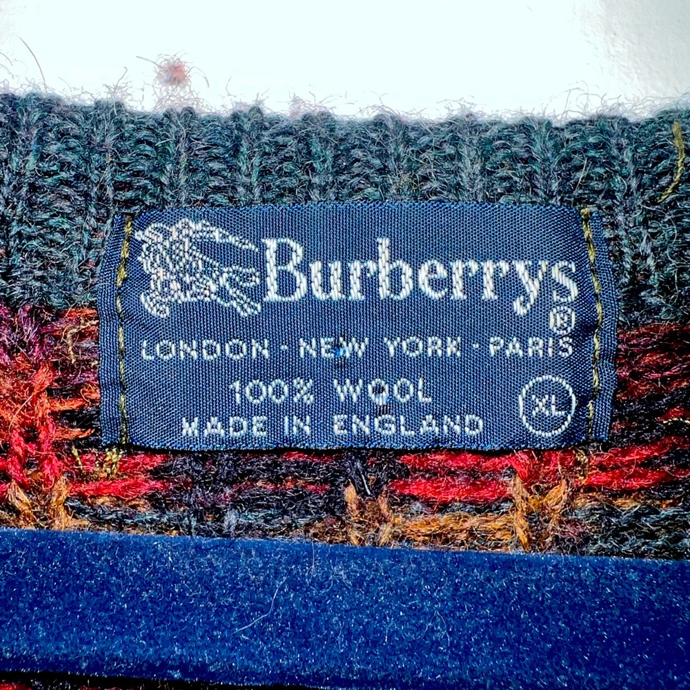 VINTAGE BURBERRY GRANDPA SWEATER